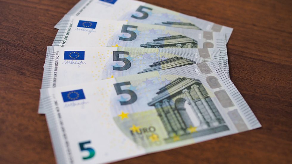 ftoxeia euros